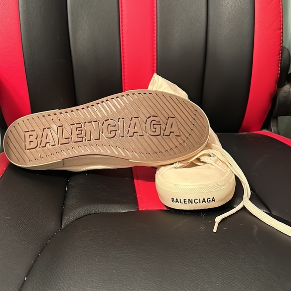 My Balenciaga Paris High Top Sneaker in white destroyed cotton and white rubber - Picture 3 of 4